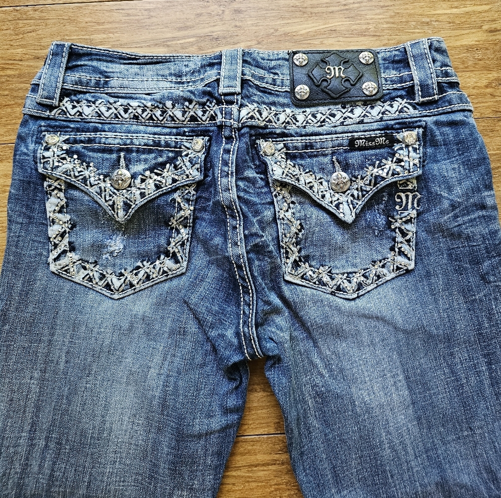 Miss Me Bootcut - Picture 3 of 5